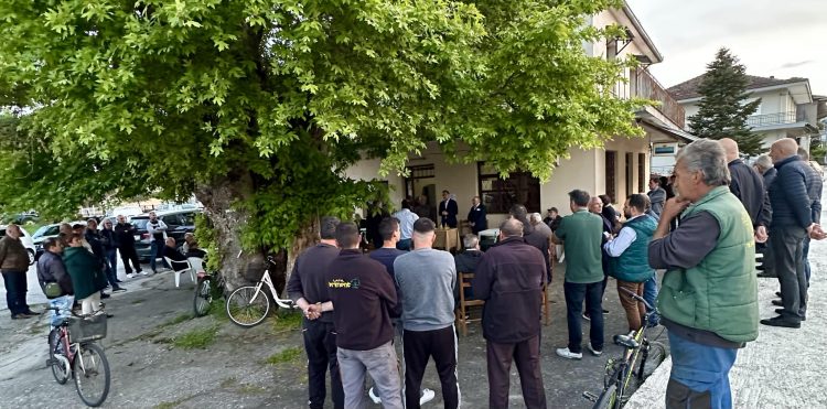 Θερμή υποδοχή Γιώργου Οικονόμου στην Πηγή