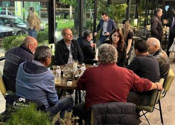 Αυξάνονται συνεχώς οι… «followers» της Κατερίνας Παπακώστα