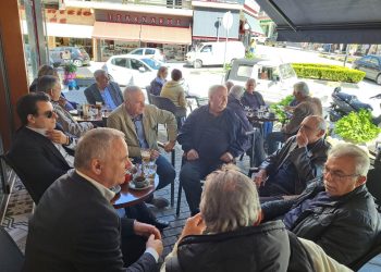 Στη λαϊκή αγορά της Καλαμπάκας, ο ΒΛΑΧΟΓΙΑΝΝΗΣ