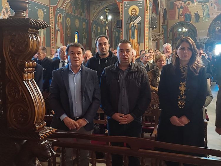 Οι υδραυλικοί των Τρικάλων γιόρτασαν την προστάτιδά τους Ζωοδόχο Πηγή