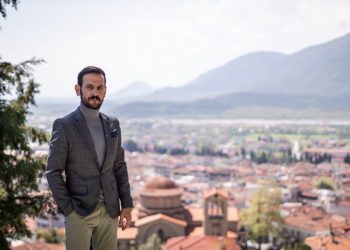Mε την παράταξη Αβραμόπουλου ο Γεώργιος Μπάκας
