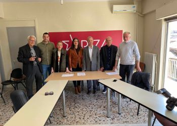 “΄Εκλεκτές΄” εταιρείες φωτογράφων μέσα στα αστυνομικά τμήματα-Στην ανεργία οι επαγγελματίες
