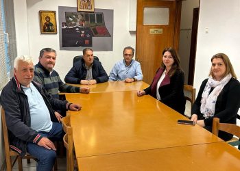 Επίσκεψη Παπακώστα στις Δημόσιες Υπηρεσίες των Τρικάλων