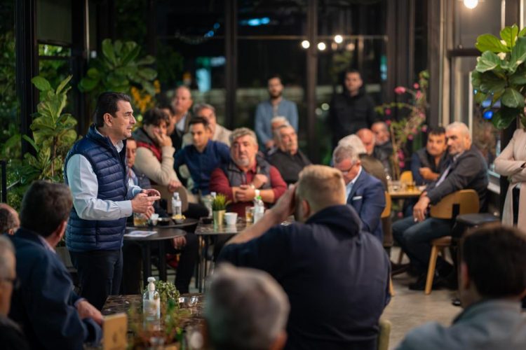 Με αέρα νίκης ο Κώστας Σκρέκα σε Πηνειάδα, Ζάρκο και Γριζάνο
