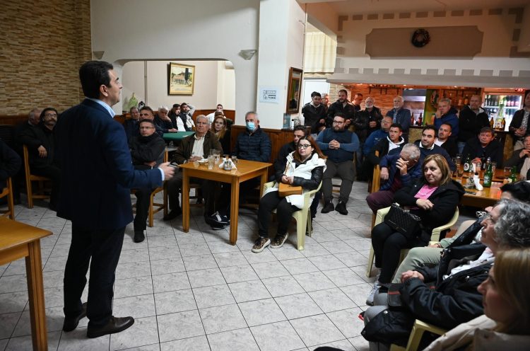 Προγράμματα και λύσεις για τους αγρότες από τον Κώστα Σκρέκα ο οποίος μίλησε σε συγκεντρώσεις σε χωριά του Δήμου Μετεώρων