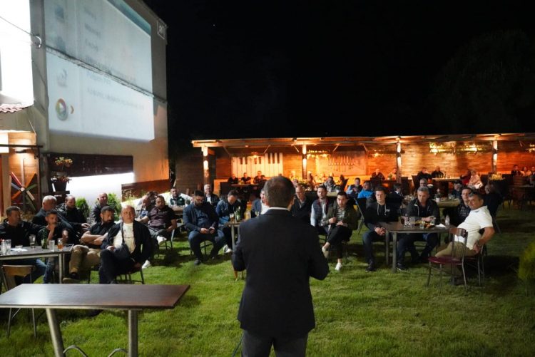 Κοσμοσυρροή στα χωριά των Τρικάλων για τον Θανάση Λιούτα