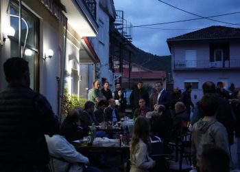 Εντυπωσιακές συγκεντρώσεις για τον Θανάση Λιούτα