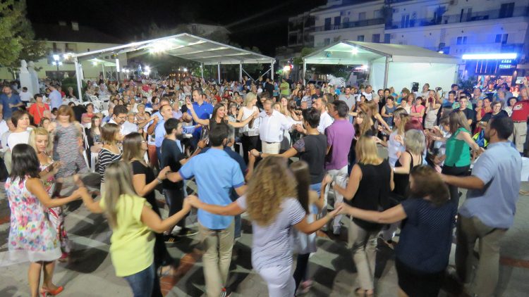 Πλούσιο Καλλιτεχνικό Πρόγραμμα στην 1η Πανελλήνια Γιορτή Τρούφας στην Καλαμπάκα