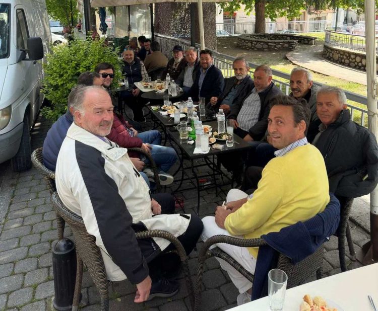 Στην Καλαμπάκα ο Ηλιάδης ενώνει για να γίνει πράξη το «όλον ΠΑΣΟΚ»