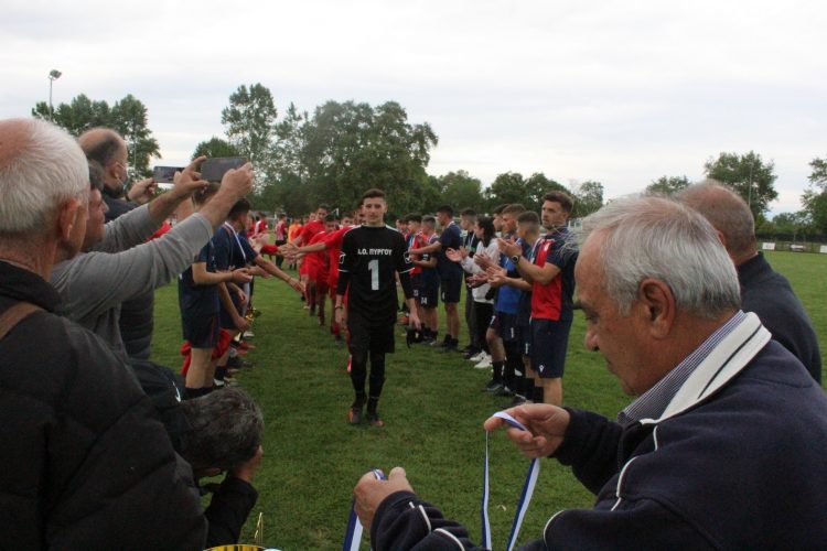 Ο Αντώνης Παπαγεωργίου δυναμικά μαζί με τον Κώστα Μαράβα