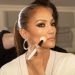 Blend & Glow! Η Jennifer Lopez μας δείχνει πως πετυχαίνει το τέλειο contouring σε δευτερόλεπτα