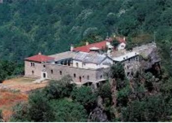 Πεζοπορία στην Κόνιτσα – Μονή Στομίου διοργανώνει η Ο.Λ.Κ.