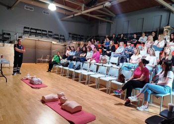 Και τις παιδαγωγούς εκπαίδευσε σε ΚΑΡΠΑ και πρώτες βοήθειες ο Δήμος Τρικκαίων