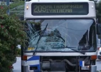 Νεκρός Τρικαλινός ειδικός φρουρός σε τροχαίο στο Καλλιμάρμαρο