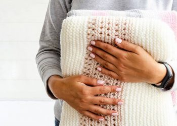 Πρακτικές ιδέες για να αποθηκεύσετε τις κουβέρτες σας