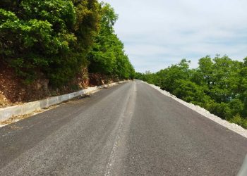 Ασφαλτοστρώνει τους δρόμους προς Ιερές Μονές των Τρικάλων η Περιφέρεια Θεσσαλίας