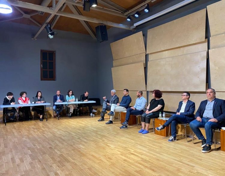 «Τηλεμαχία» για τη νεολαία διοργάνωσε το Δημοτικό Συμβούλιο Νέων του Δήμου Τρικκαίων