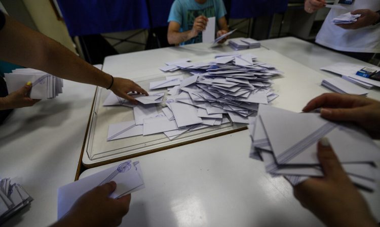 Τι ισχύει για τις εφορευτικές επιτροπές και τους αντιπροσώπους