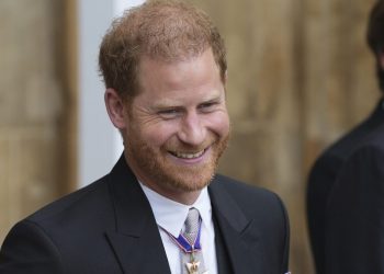 Πρίγκιπας Χάρι: Η Mirror του ζήτησε συγγνώμη γιατί παρακολουθούσε το τηλέφωνό του