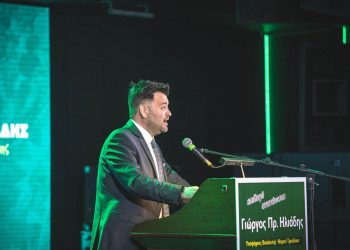 Μεγαλειώδης συγκέντρωση Ηλιάδη, ένα βήμα πριν τη Βουλή!