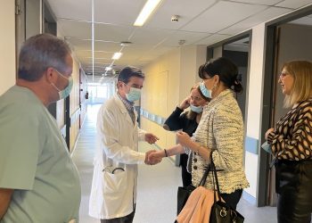 Το νοσοκομείο Τρικάλων επισκέφθηκε η Μαρίνα Κοντοτόλη