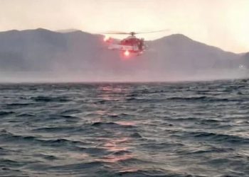 Iταλία: Βυθίστηκε τουριστικό σκάφος στη λίμνη Ματζόρε – Δύο νεκροί και αγνοούμενοι