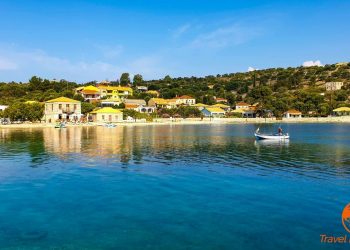 Το υπέροχο νησί του Ιονίου που το εισιτήριο κοστίζει λιγότερο από τρία ευρώ και θα φτάσετε σε μόλις 40 λεπτά (video)