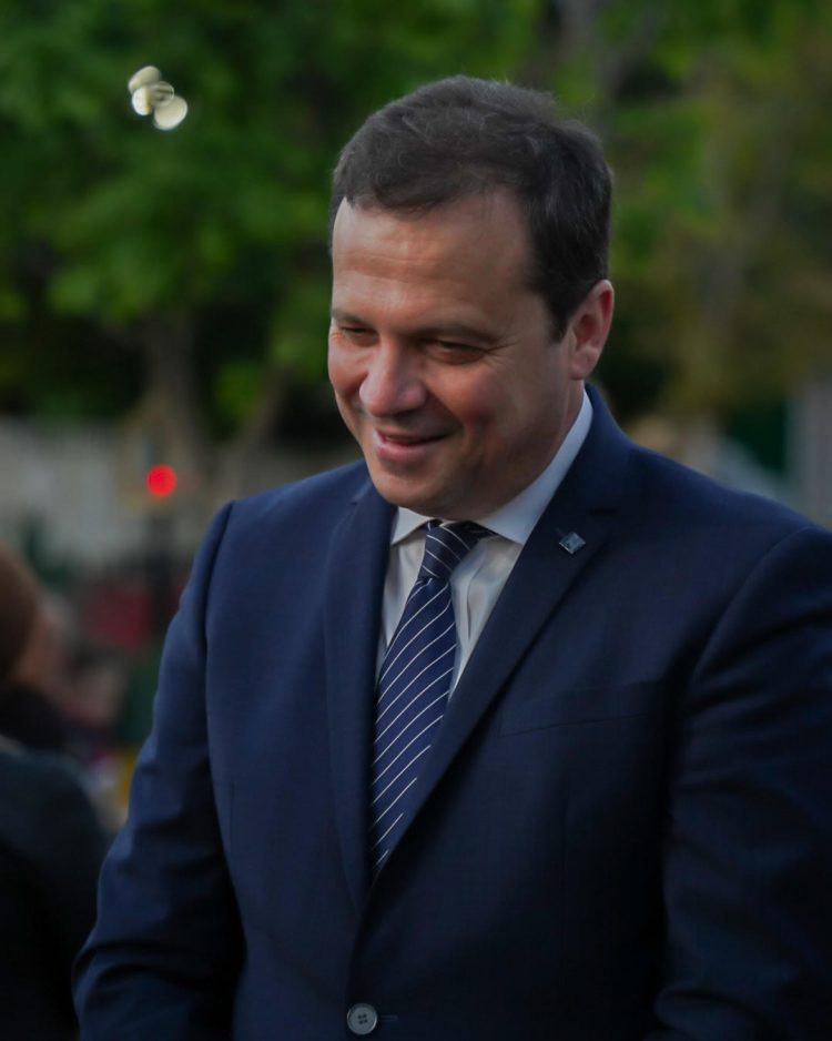 Θανάσης Λιούτας εφ’ όλης της ύλης