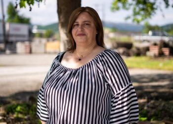 Δήλωση υποψηφιότητας της Παναγιώτας Μάνου  και ανακοίνωση στήριξης  στον Λευτέρη Αβραμόπουλο