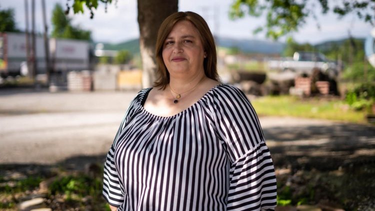 Δήλωση υποψηφιότητας της Παναγιώτας Μάνου και ανακοίνωση στήριξης στον Λευτέρη Αβραμόπουλο