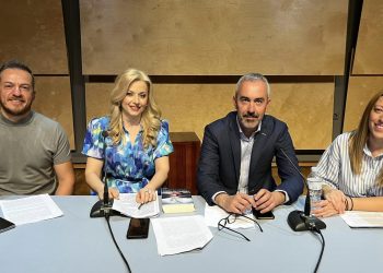 Με εξαιρετική επιτυχία παρουσιάστηκε το νέο βιβλίο του Πάνου Δημάκη στα Τρίκαλα