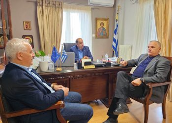 Επίσκεψη Βλαχογιάννη στην πρωτοβάθμια και δευτεροβάθμια εκπαίδευση και στο ΚΕΔΑΣΥ