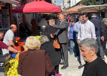 Επίσκεψη ΒΛΑΧΟΓΙΆΝΝΗ στην λαϊκή αγορά Τρικάλων