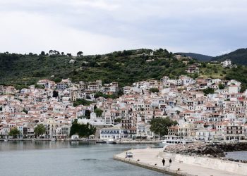 Η Σκόπελος «πρωταγωνίστησε» στη βρετανική τηλεόραση