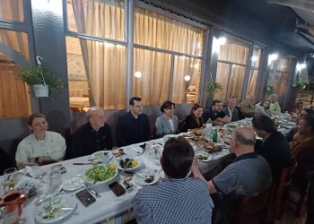 Μετεκλογική χαλαρή «βραδιά» των τοπικών στελεχών του ΣΥΡΙΖΑ-ΠΣ  με τους δημοσιογράφους κι εκπροσώπους των τοπικών ΜΜΕ