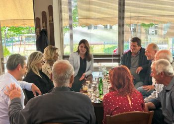 «Οργώνει» το νομό, η Κατερίνα Παπακώστα για να συναντήσει τους απανταχού υποστηρικτές