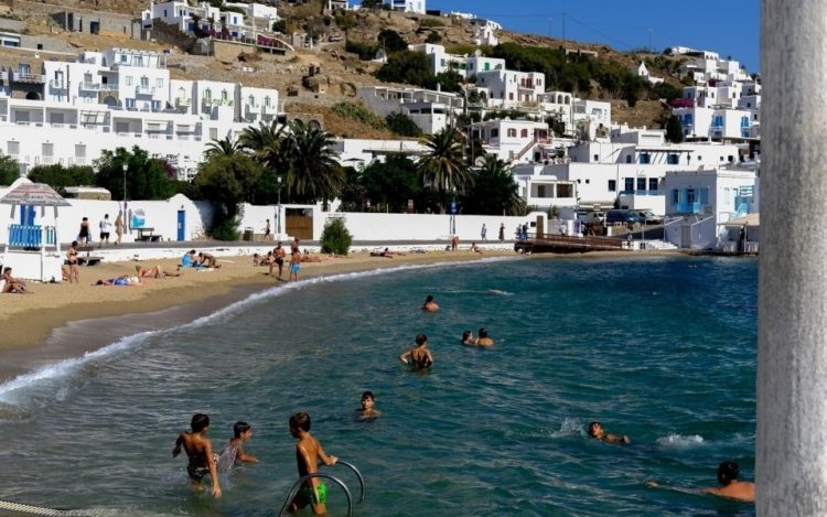 Τουρισμός για όλους 2023: Προθεσμία υποβολής αιτήσεων & εισοδηματικά κριτήρια