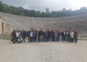 Τριήμερη εκπαιδευτική επίσκεψη σε «Ναύπλιο, Επίδαυρο, Σπέτσες και Μυκήνες»  του 4ου ΓΕΛ Τρικάλων