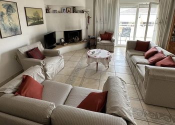 Ενοικιάζεται οροφοδιαμέρισμα 100 τμ κοντά στη ΔΕΥΑΤ
