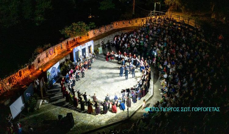 Εξαιρετική η παράσταση μνήμης και νοσταλγίας του Ασκληπιού