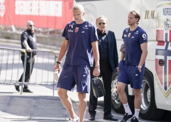 Έρλινγκ Χάαλαντ: Απογοήτευσε τα παιδάκια που τον περίμεναν και αποδοκιμάστηκε ο Νορβηγός (vid)