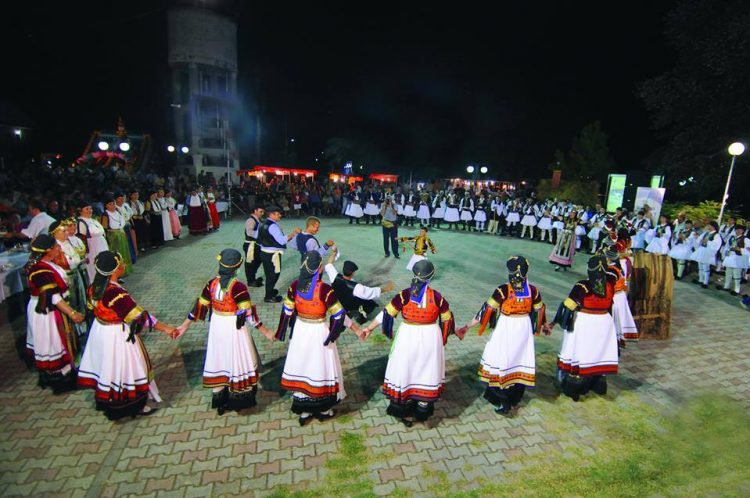 Το «Μεγάλο Καραγκούνικο Πανηγύρι» στο Πάρκο Ματσόπουλου, στα Τρίκαλα