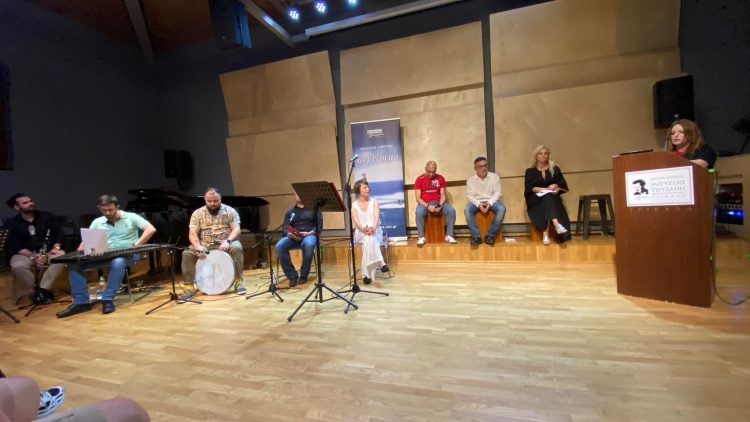 Καρτέρεμα… Σε μία όμορφη εκδήλωση το νέο βιβλίο του Τρικαλινού συγγραφέα Θοδωρή Λιμήτσιου