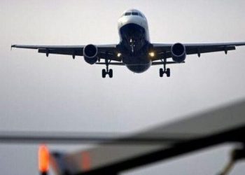 Επιβάτης σε αμόκ προκάλεσε πανικό σε πτήση από Παρίσι προς Αθήνα – Σοκαριστικές περιγραφές