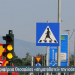 Γυναικείες φιγούρες σε φωτεινούς σηματοδότες διαβάσεων πεζών από την Περιφέρεια Θεσσαλίας