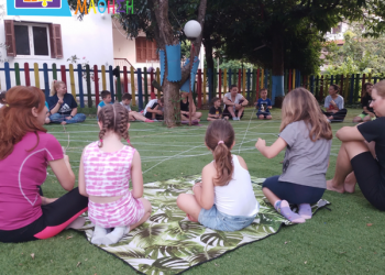 ΚΔΑΠ ΜΑΘΗΣΗ: “OUTDOOR YOGA for moms & kids”