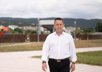 Δήλωση υποψηφιότητας του Τριαντάφυλλου Μπάου και ανακοίνωση στήριξης στον Λευτέρη Αβραμόπουλο