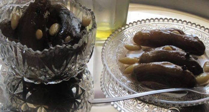 Μελιτζανάκι γλυκό του κουταλιού