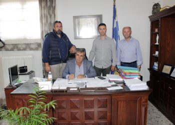 Σύμβαση έργου για τη Δ.Ε. Πύλης υπέγραψε ο Κώστας Μαράβας