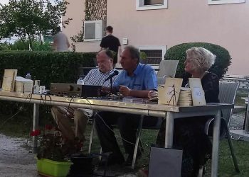 Όμορφη η παρουσίαση της ποιητικής συλλογής «Δασκάλου Πένα» του Γιώργου Βαίου